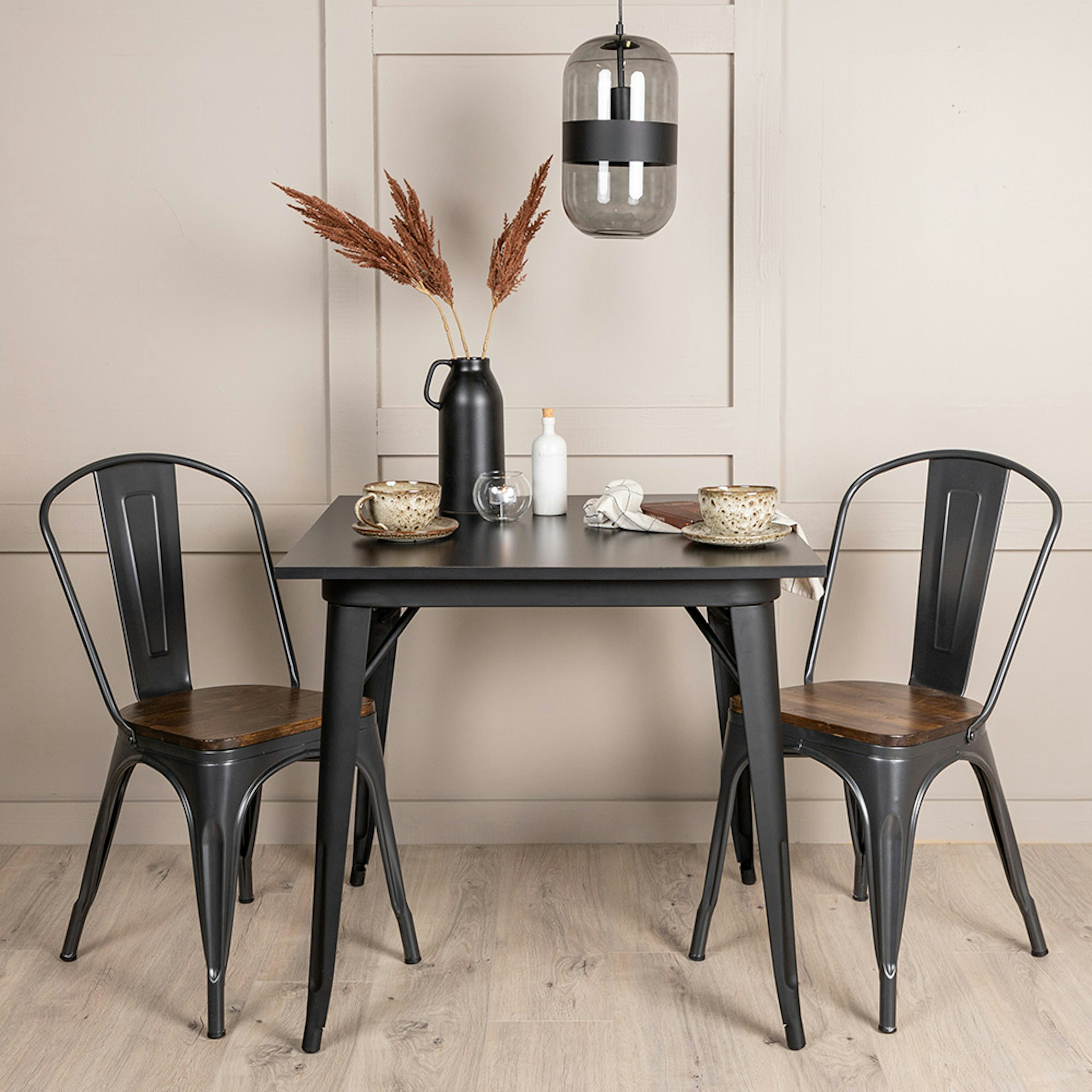 Matgrupp Venture Home Tempe med 2 Tempe Stolar