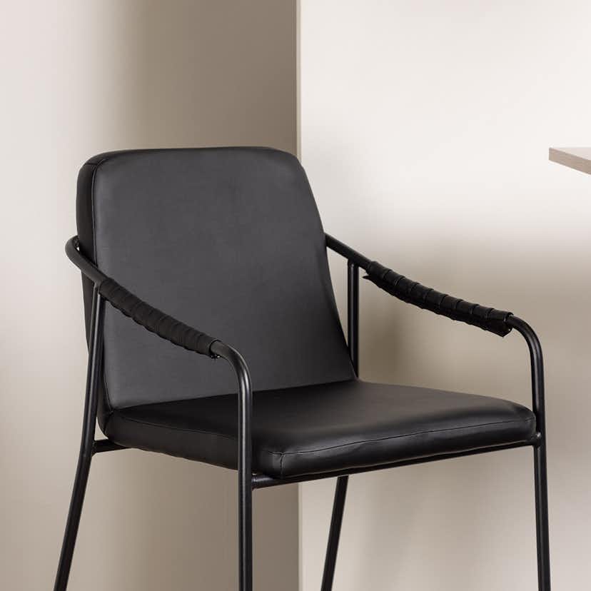 Matgrupp Venture Home Tempe med 2 st Bella stolar