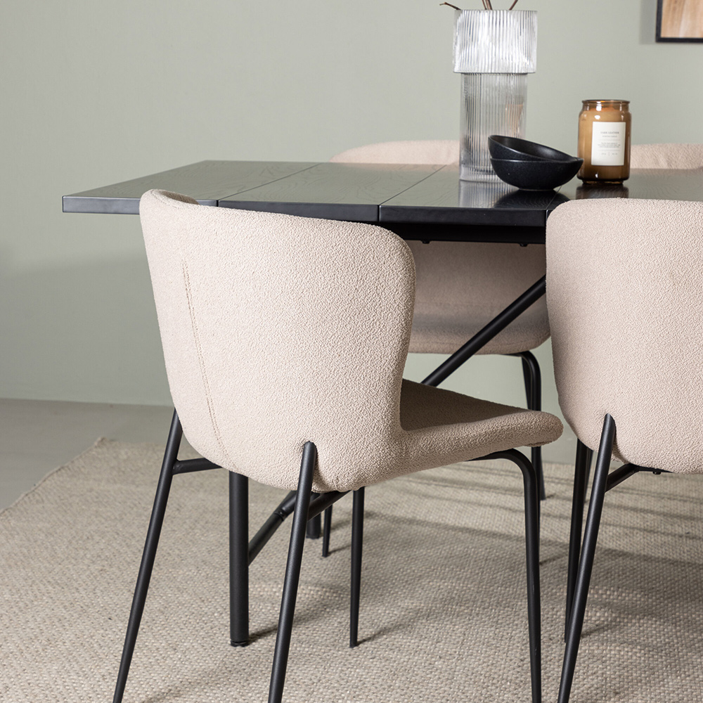 Matgrupp Venture Home Astrid med 6 Modesto Stolar