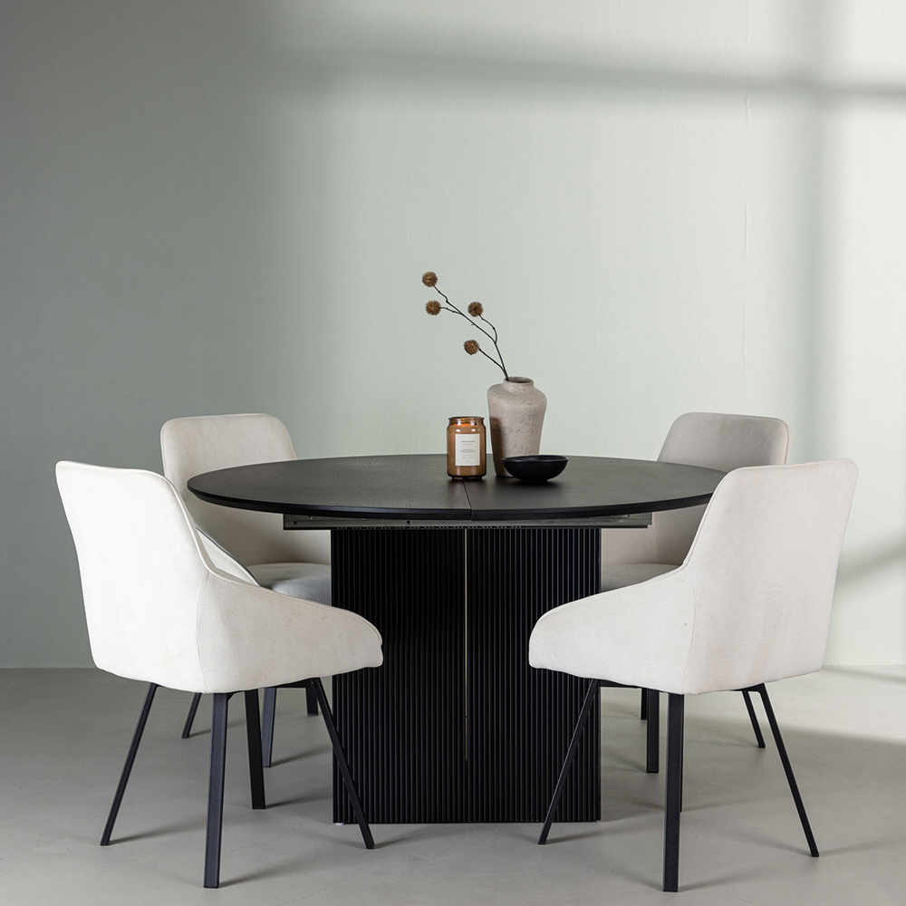 Matgrupp Venture Home Matilda med 4 Rosie Stolar