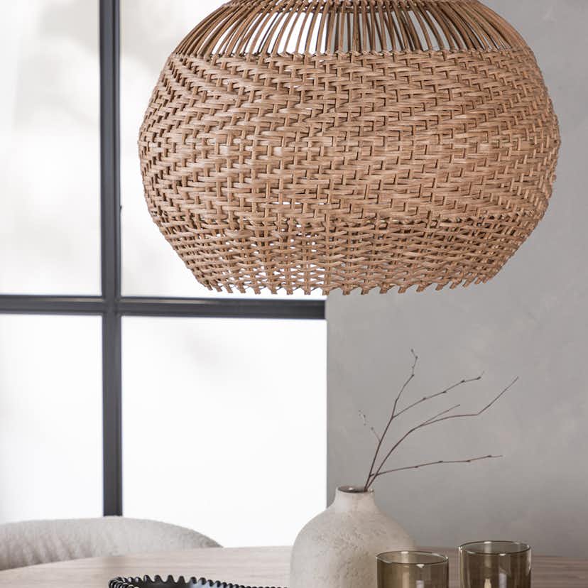 Matgrupp Venture Home Lanzo med 4 Edina Stolar