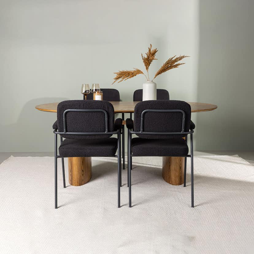 Matgrupp Venture Home Isolde med 4 Yesterday Stolar