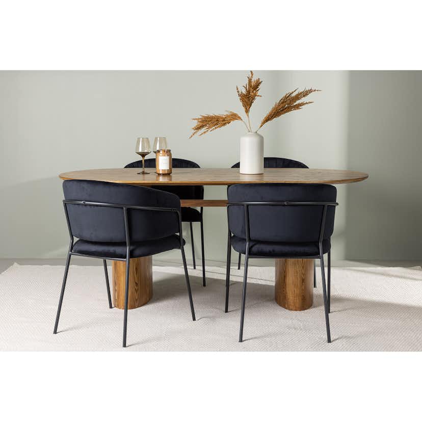 Matgrupp Venture Home Isolde med 4 Selma Stolar