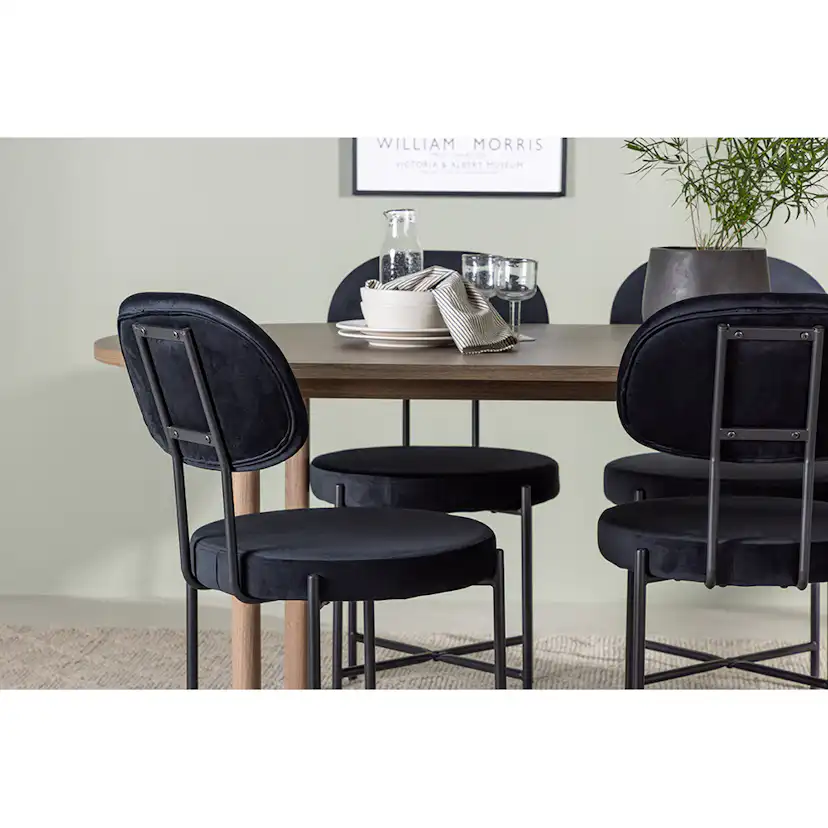 Matgrupp Venture Home Andy med 4 Stella Stolar