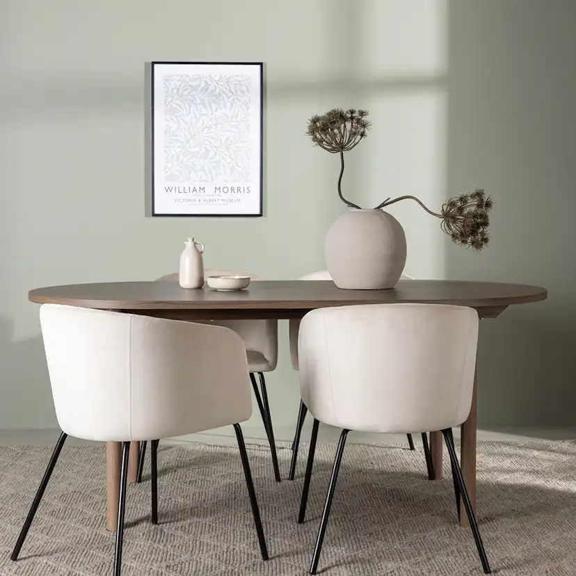 Matgrupp Venture Home Andy med 4 Berit Stolar