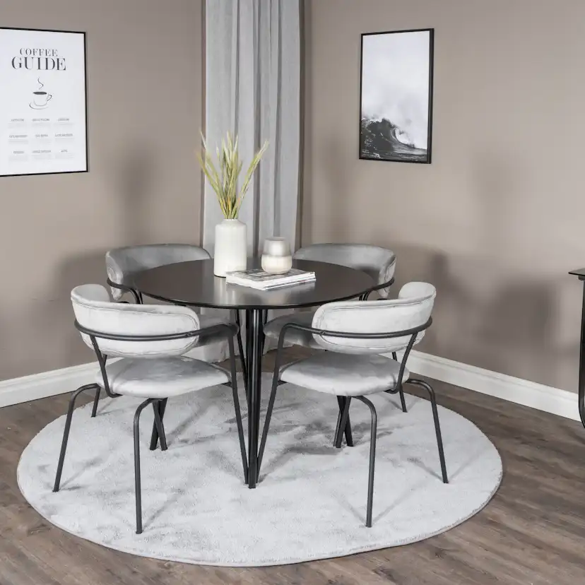 Matgrupp Venture Home Plaza med 4st Arrow Stolar