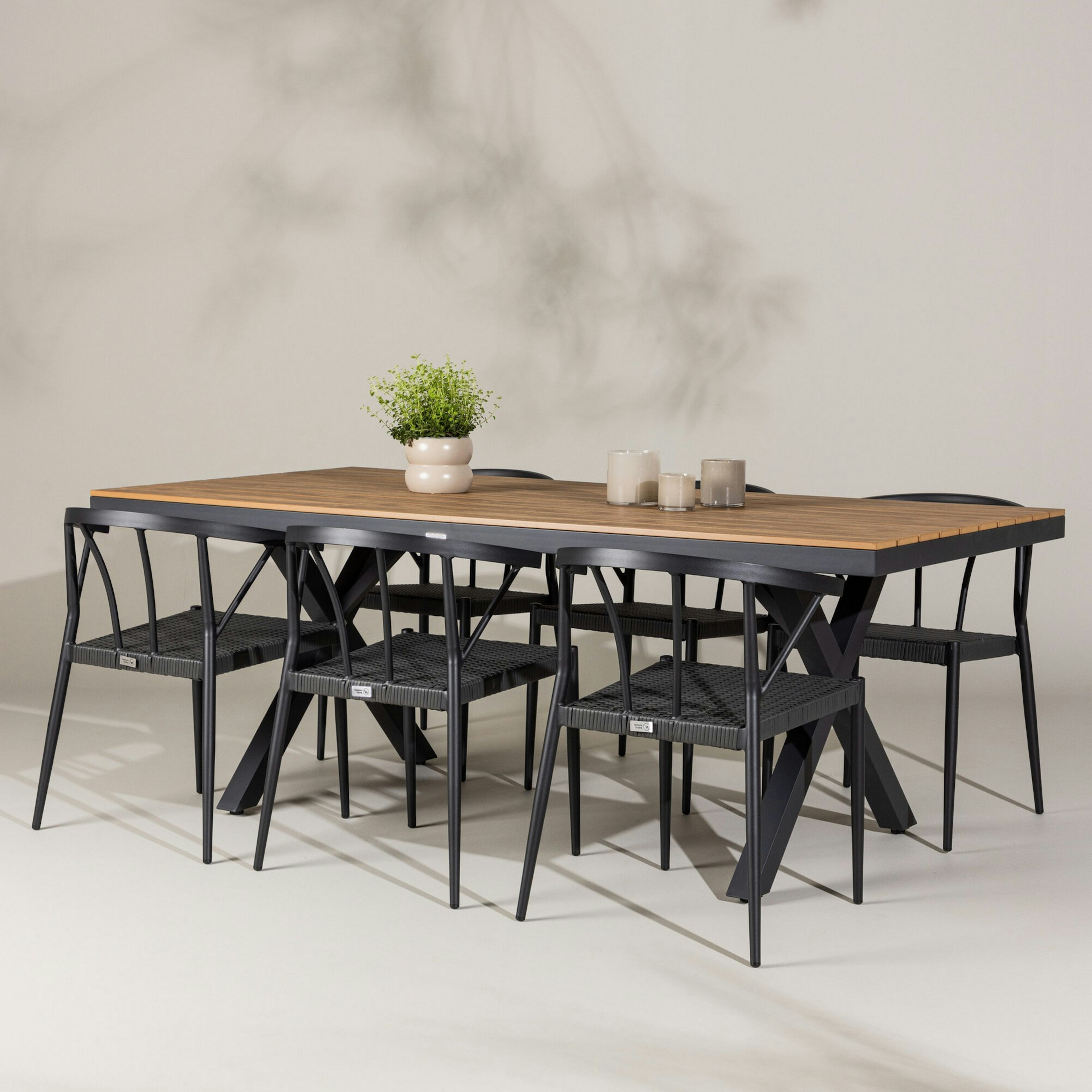 Trädgårdsgrupp Venture Home Garcia med 6 Stina Trädgårdsstolar