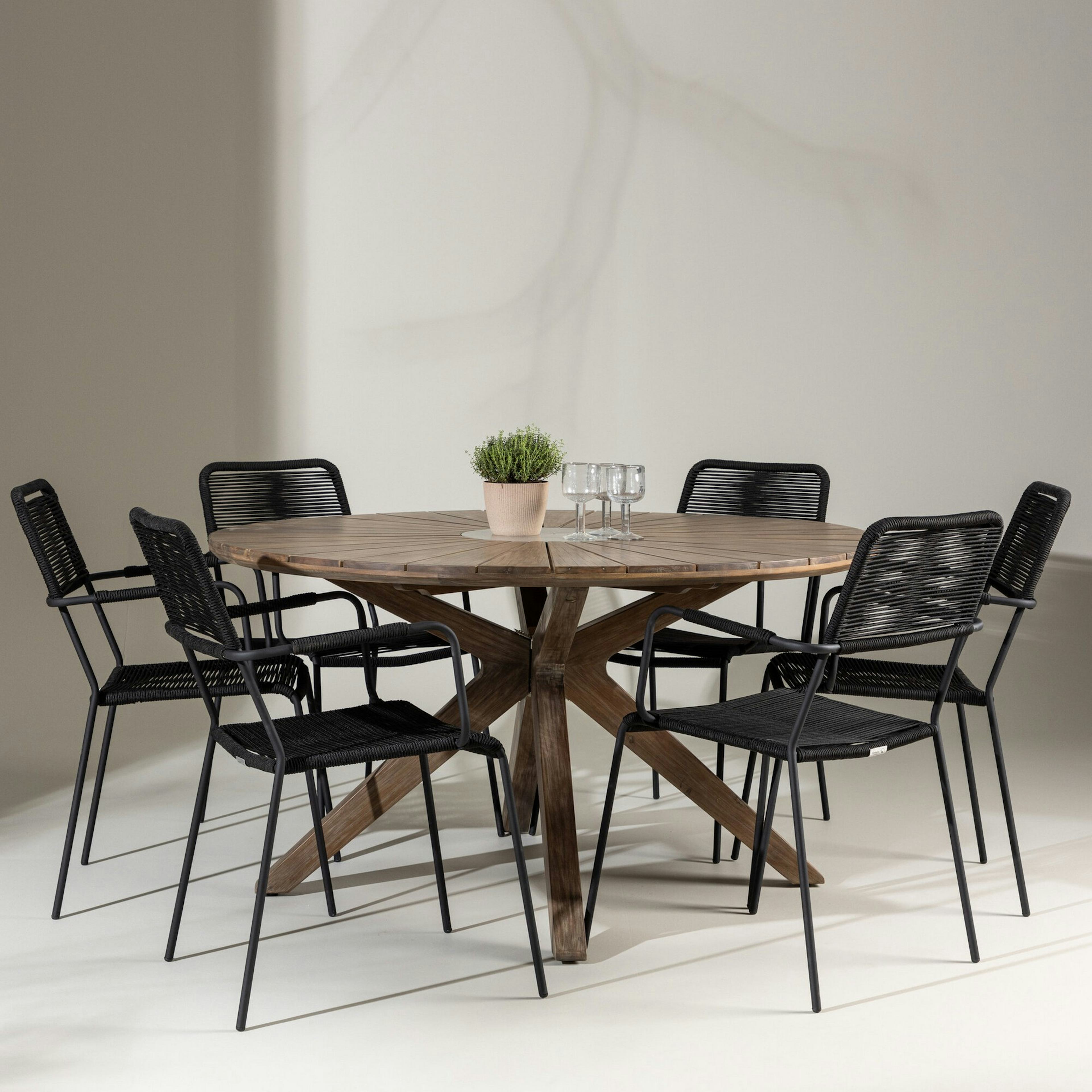 Trädgårdsgrupp Venture Home Rosario med 6 Lindos Karmstolar