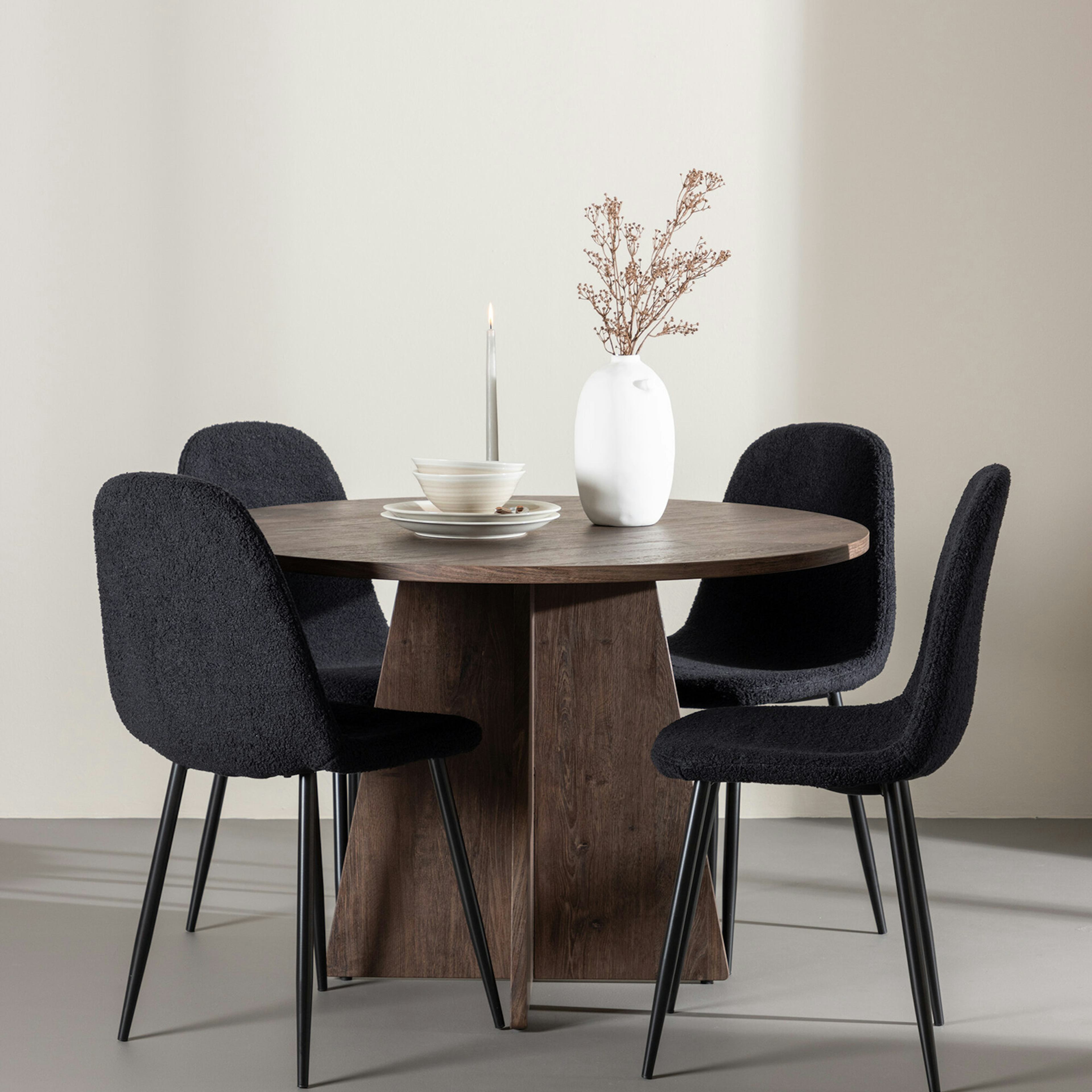 Matgrupp Venture Home Bootcut Ø110 med 4 st Polar Stolar Teddy