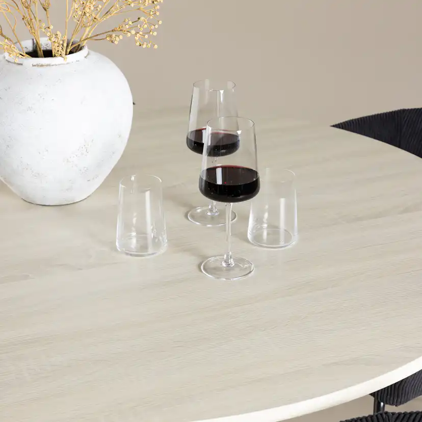 Matgrupp Venture Home Lanzo Ø120 med 4 st Berit Stolar