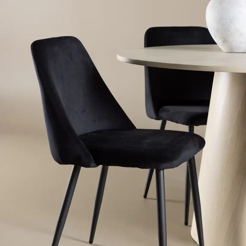 Matgrupp Venture Home Lanzo Ø120 med 4 st Night Stolar