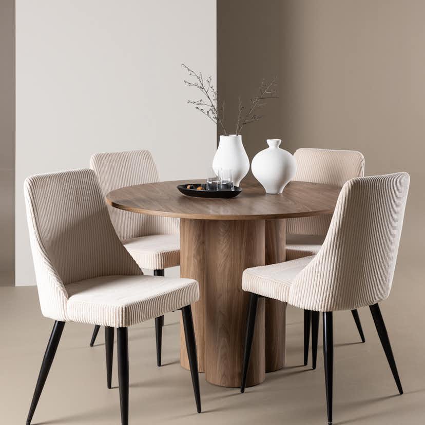 Matgrupp Venture Home Olivia Ø110 med 4 st Leone Stolar