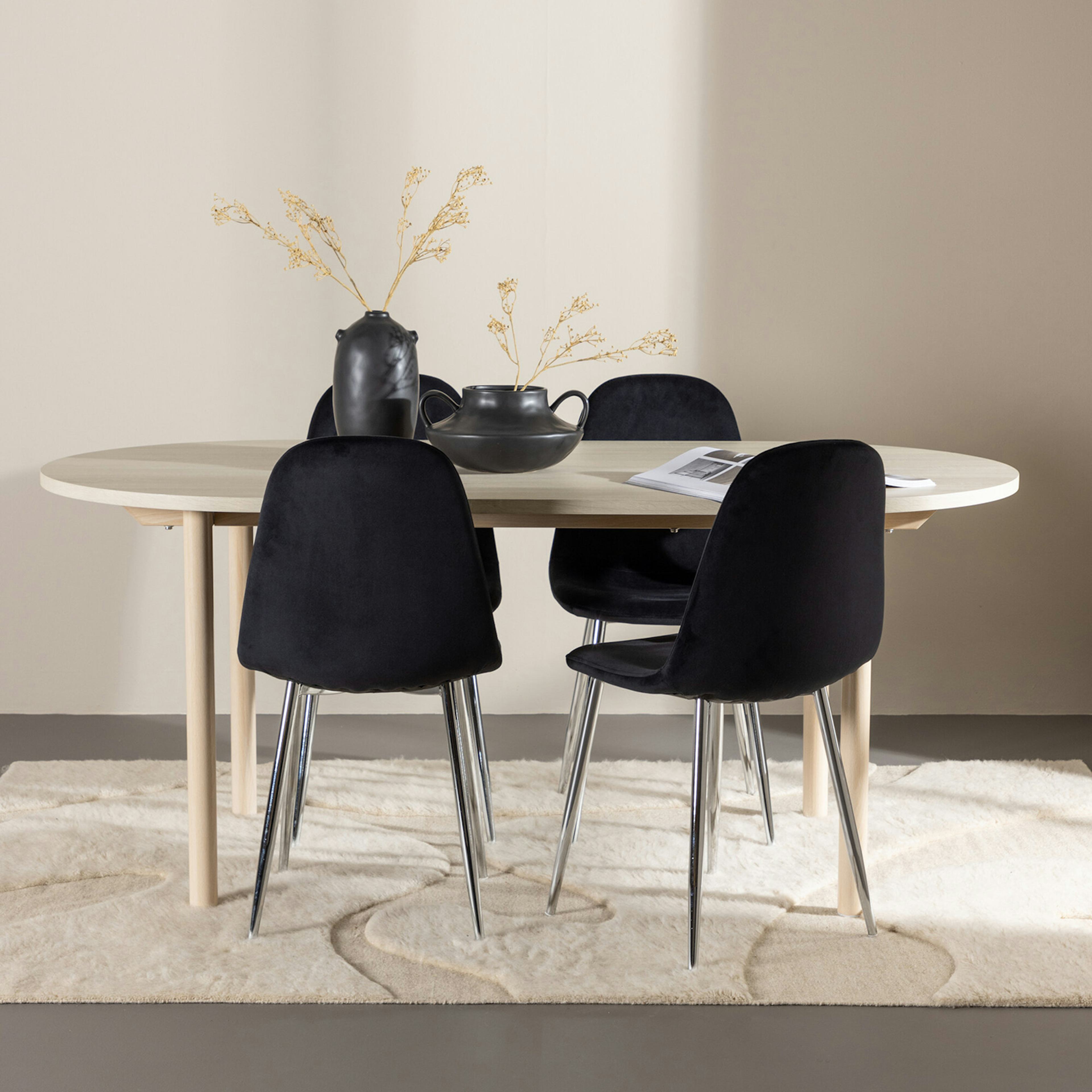 Matgrupp Venture Home Andy 180 med 4 st Polar Stolar Sammet