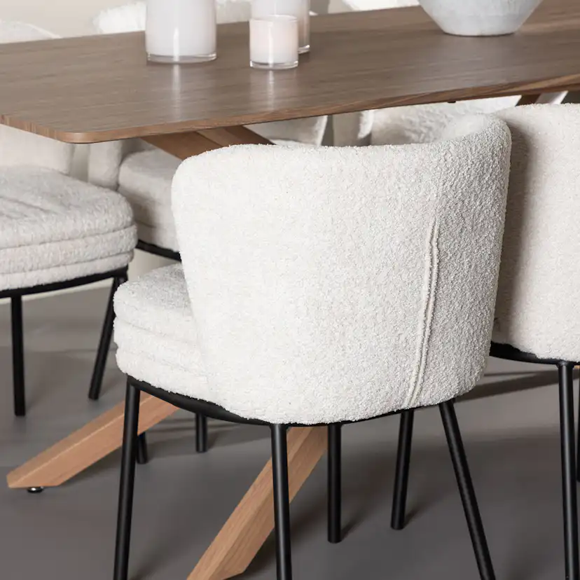 Matgrupp Venture Home Piazza 180 med 6 st Agnes Stolar