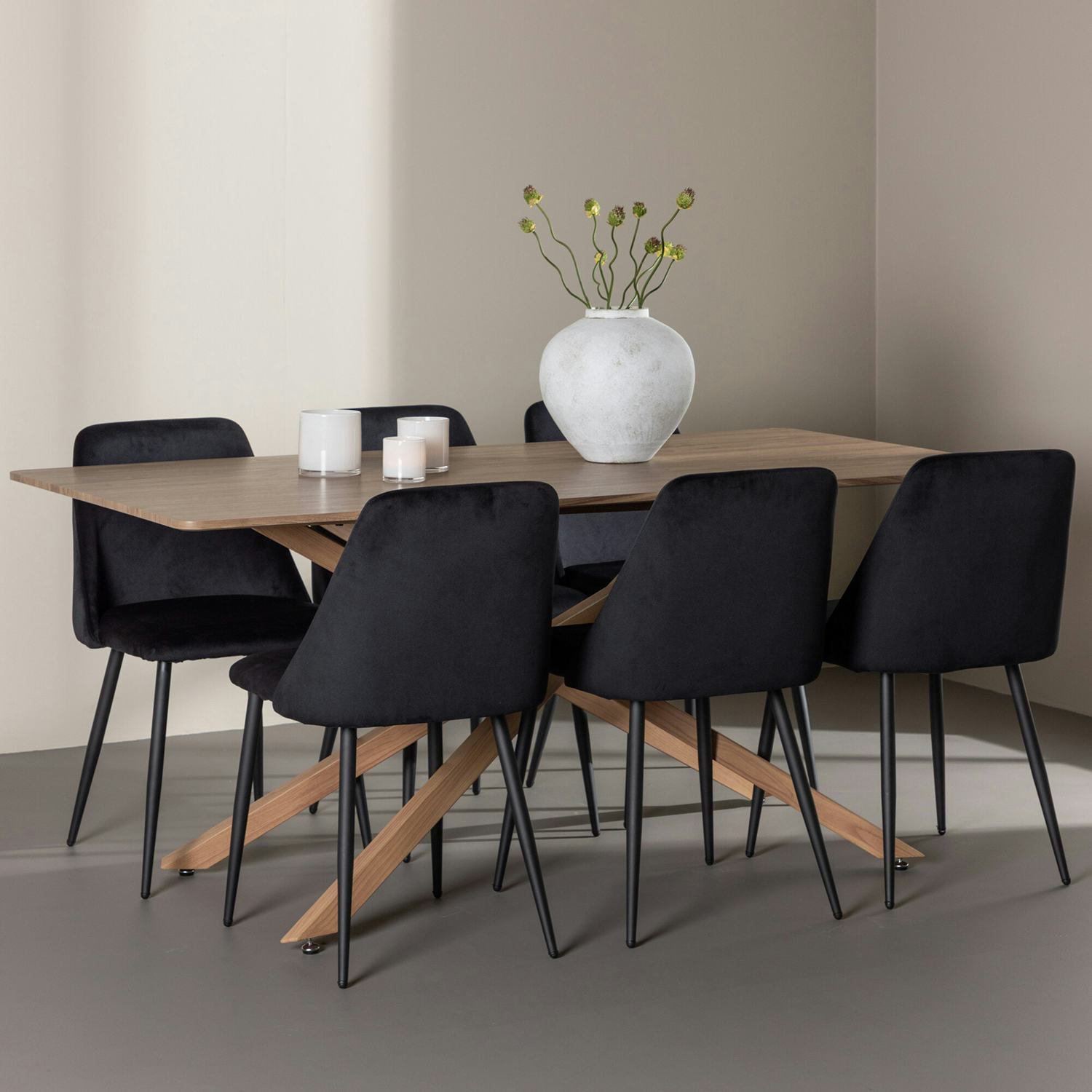 Matgrupp Venture Home Piazza 180 med 6 st Night Stolar