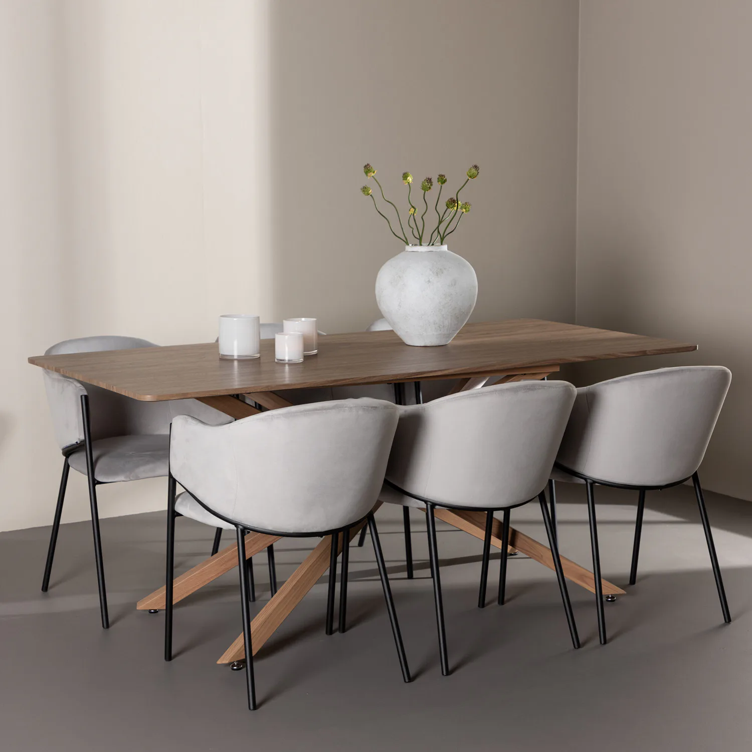 Matgrupp Venture Home Piazza 180 med 6 st Evelina Stolar