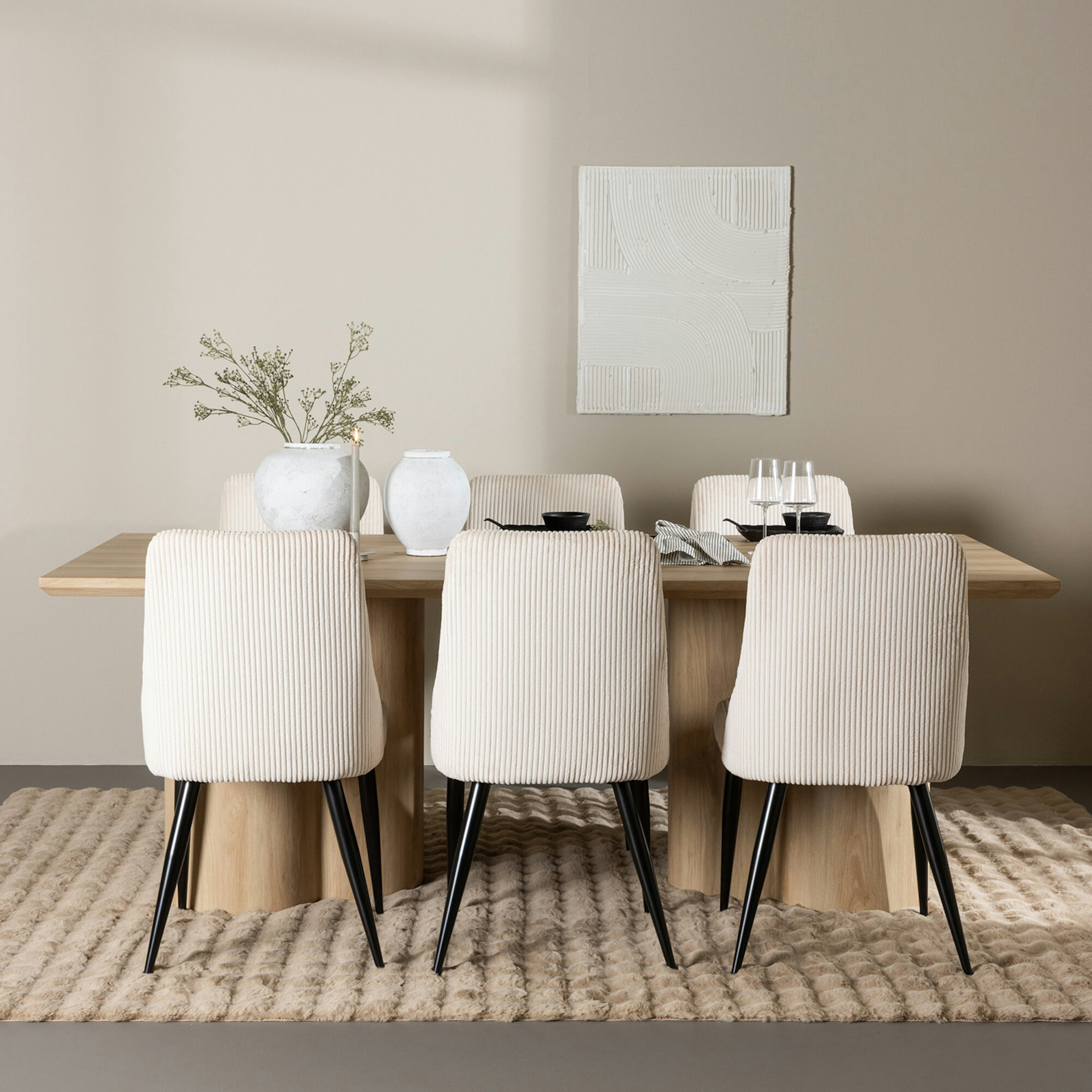 Matgrupp Venture Home Olivia 210 med 6 st Leone Stolar