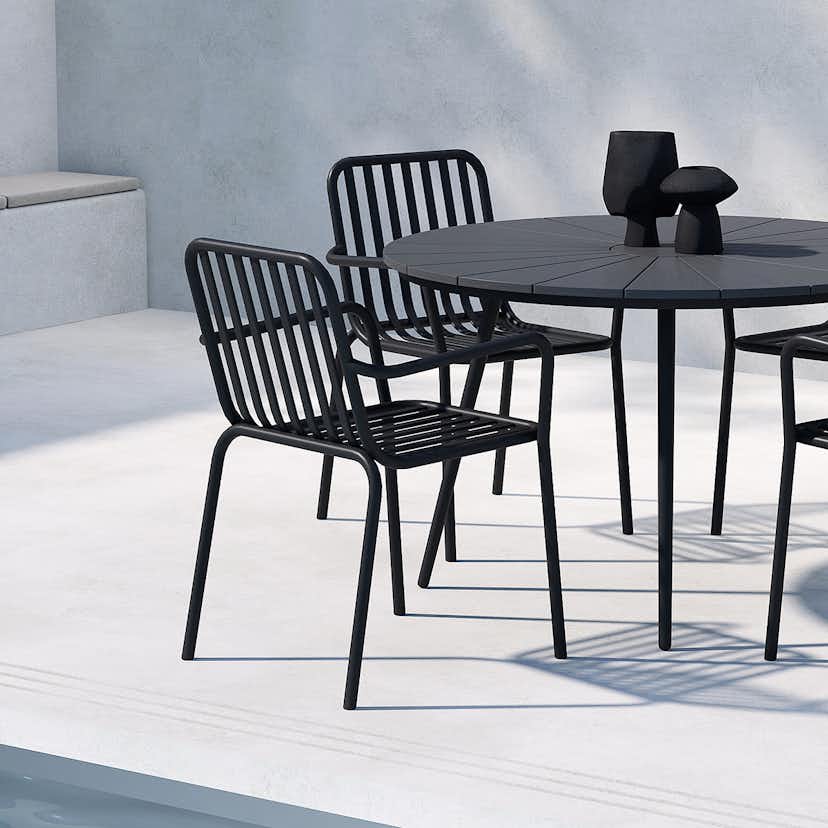 Trädgårdsmatgrupp Venture Home San Vito Matbord Svart med 4 st Peking Trädgårdsstolar Svart