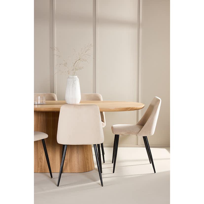 Matgrupp Venture Home Stjärnö med 6st Night Matstolar