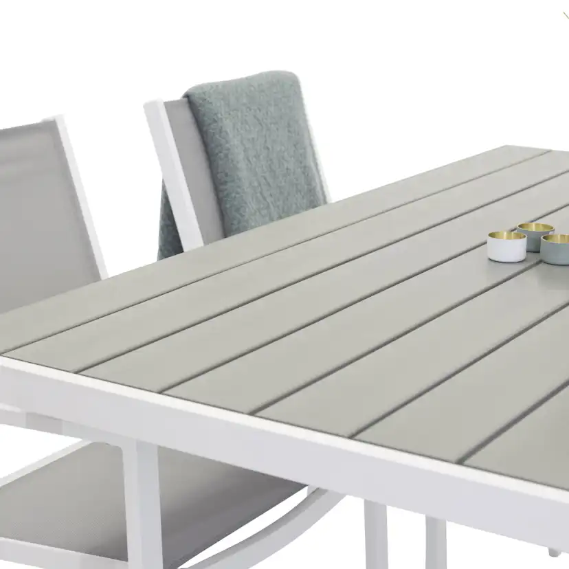 Matgrupp Utomhus Venture Home Bront 150 med 4 Copacabana KarmTrädgårdsstolar