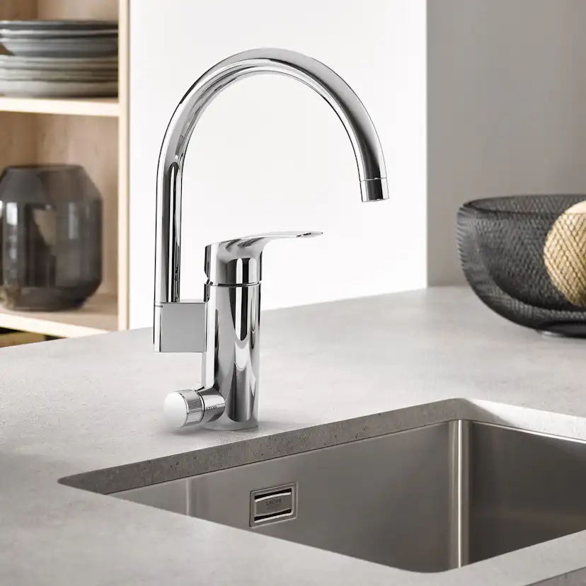 Köksblandare Grohe Eurosmart 31786 Engreppsblandare Diskmaskinsavstängning & Svängbar Pip