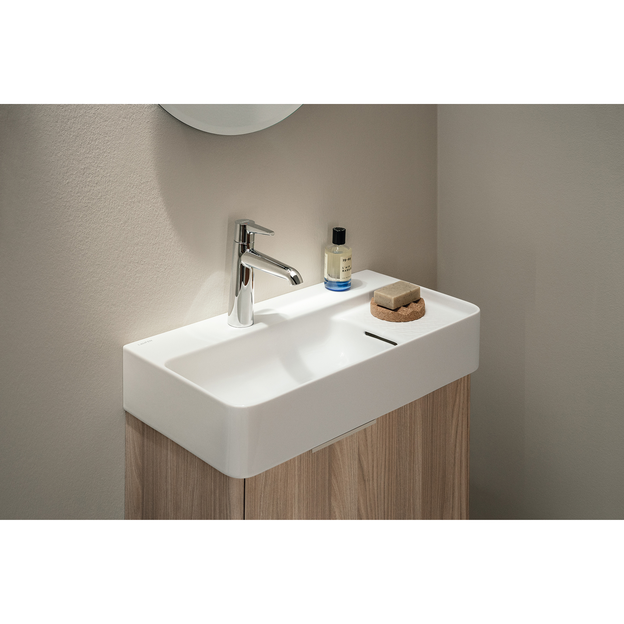 Tvättställ Laufen Val SaphirKeramik Grunt