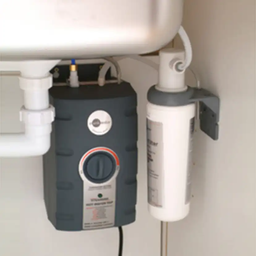 Hetvattensblandare Insinkerator H3300