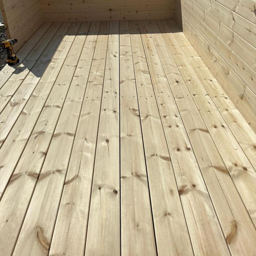 Golvpaket LP Garden För Timmerlada U16 R16 S16