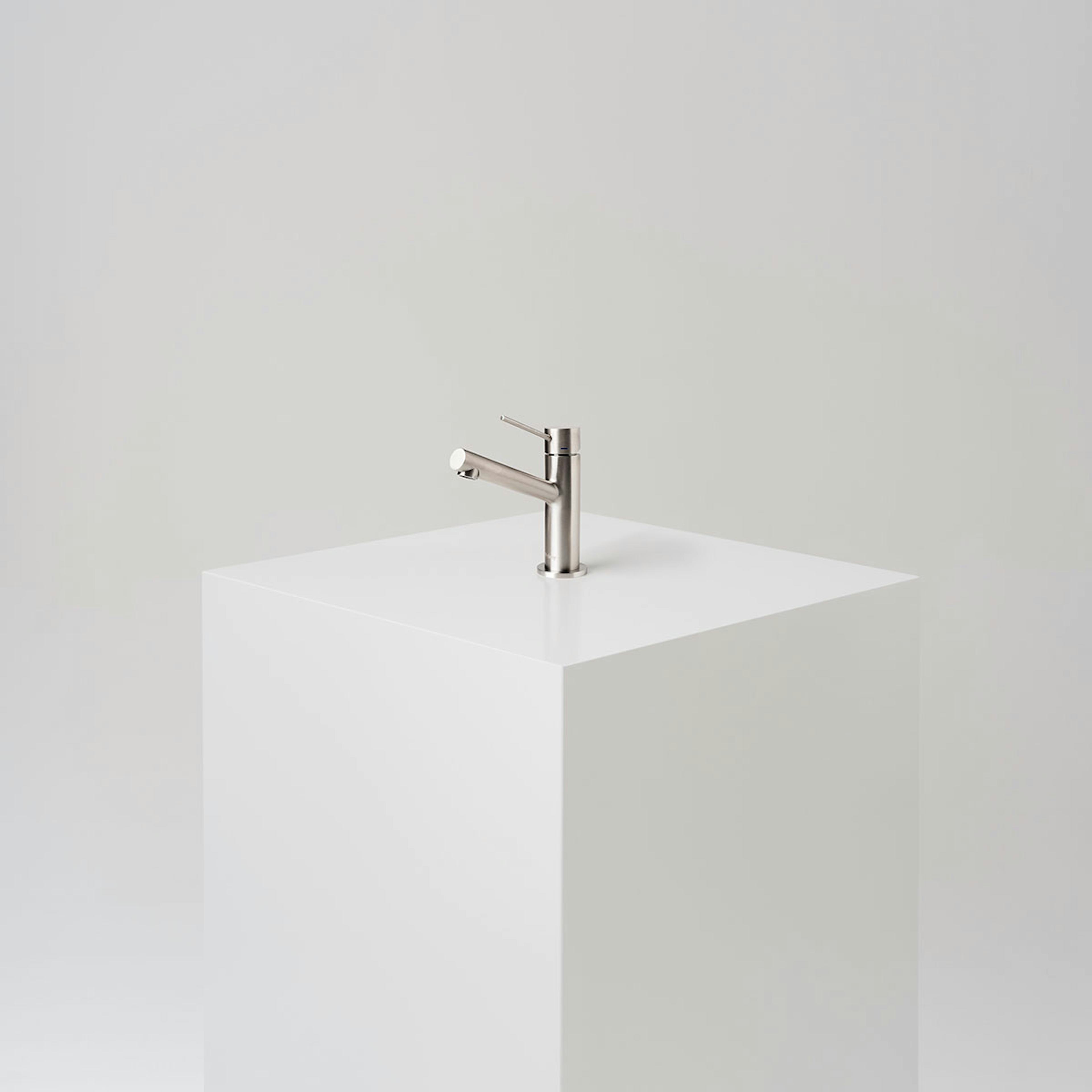 Tvättställsblandare INR by Scandtap Vector Låg