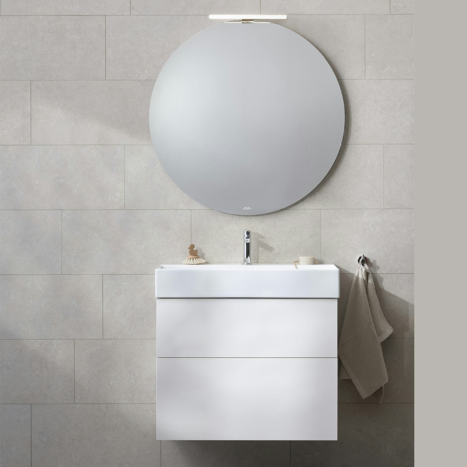 Möbelpaket Miller Badrum New York med Bloc Tvättställ och Spegel