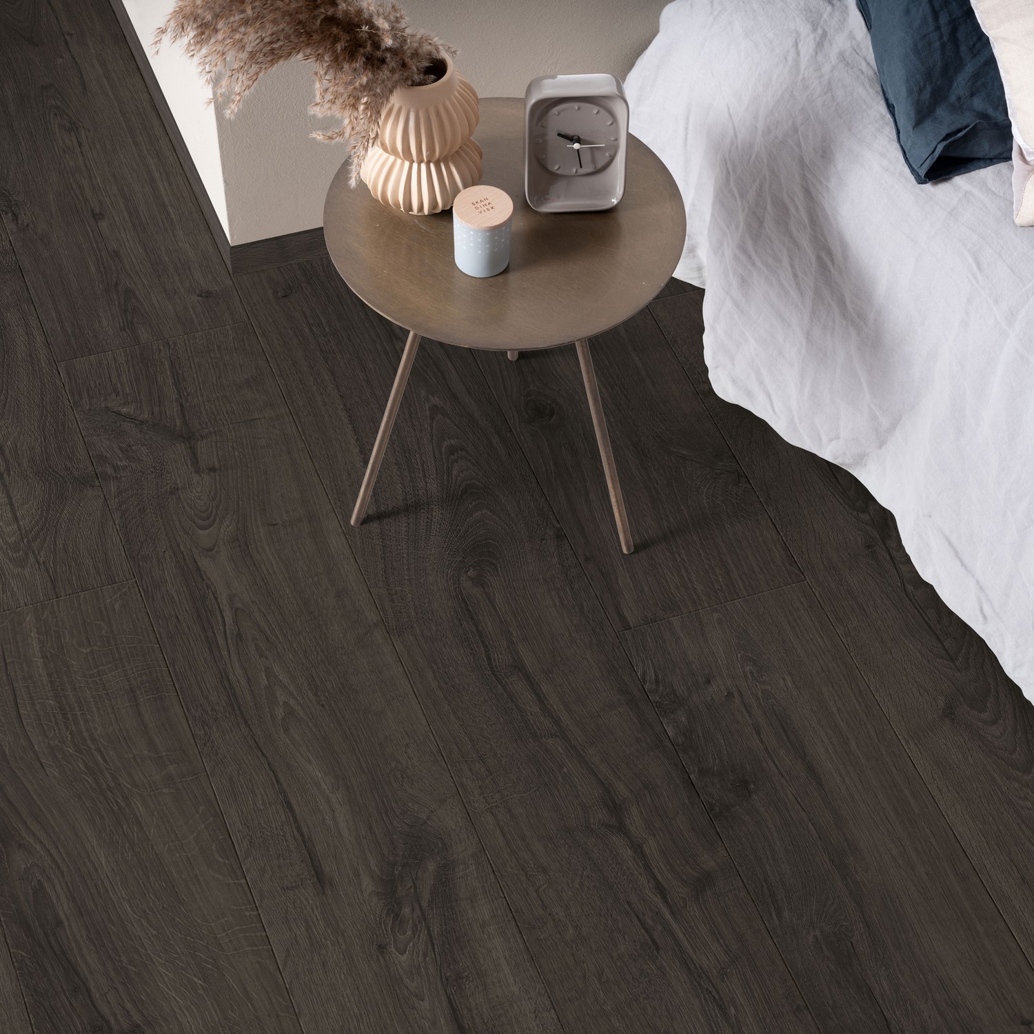Laminatgolv Pergo Modern Plank 4V - Black Pepper Oak
