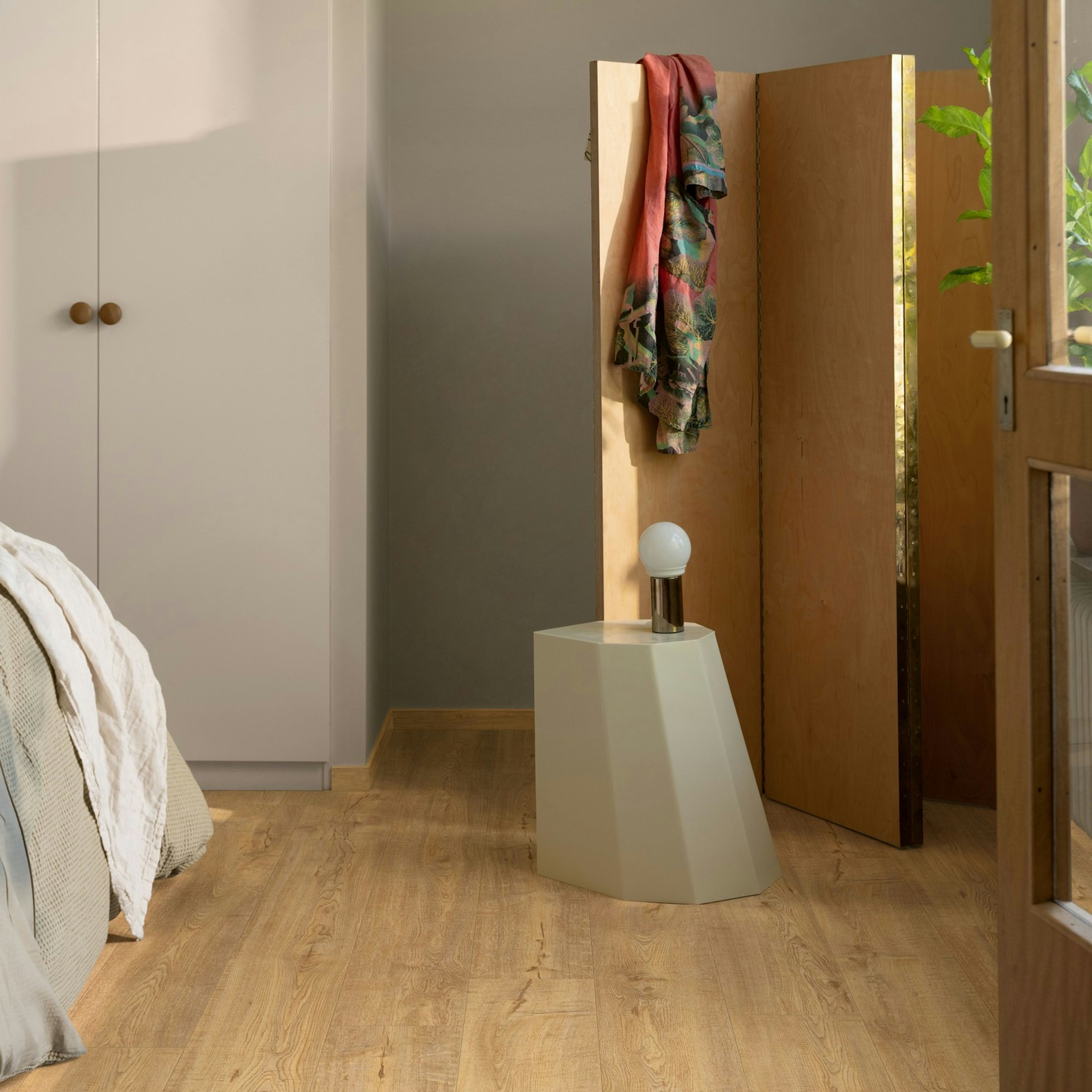 Laminatgolv Pergo Modern Plank 4V - Scraped Vintage Oak