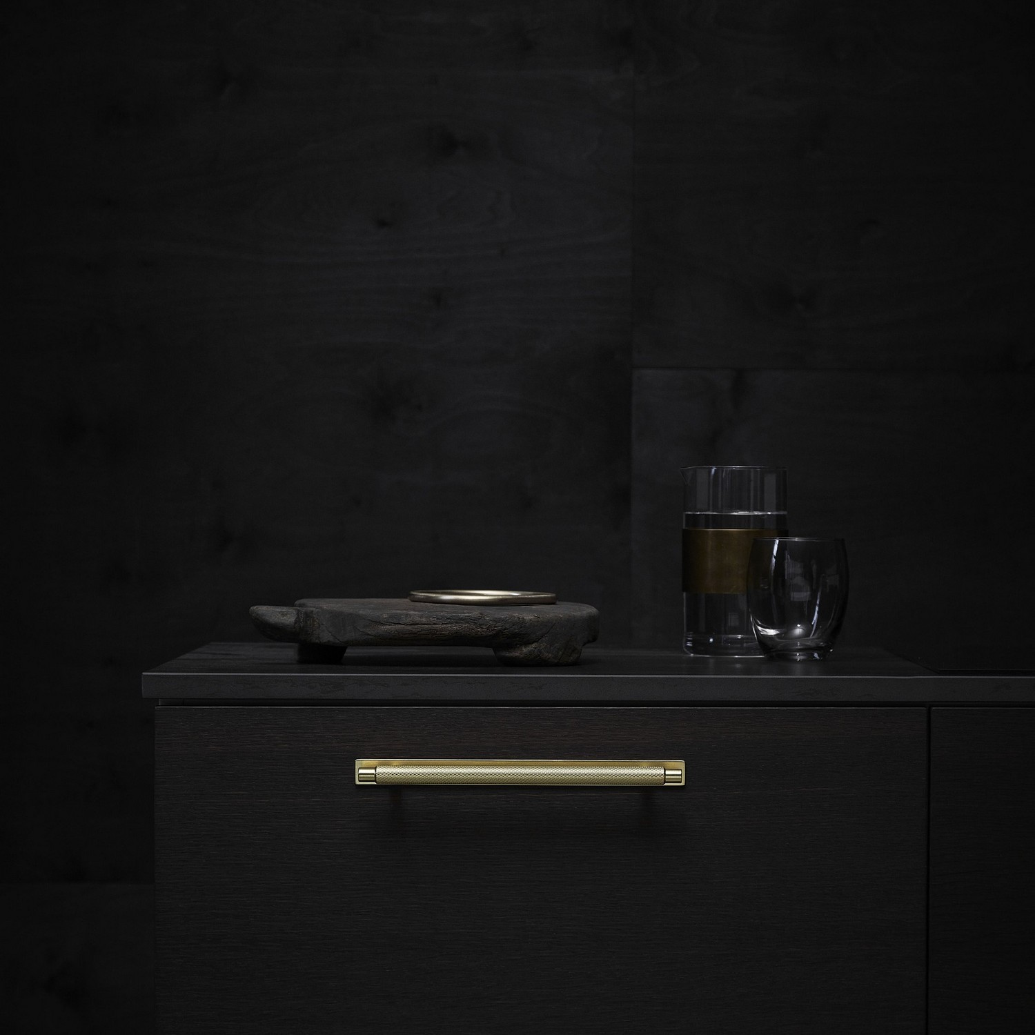 Handtag Beslag Design Manor med Bricka