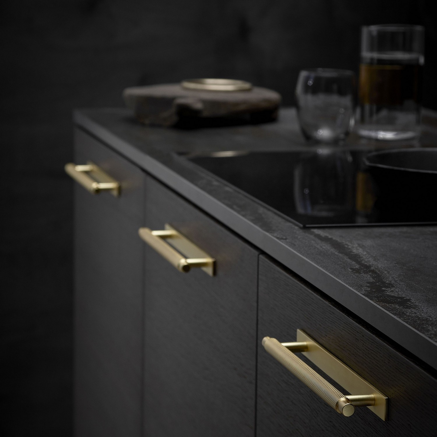 Handtag Beslag Design Manor med Bricka
