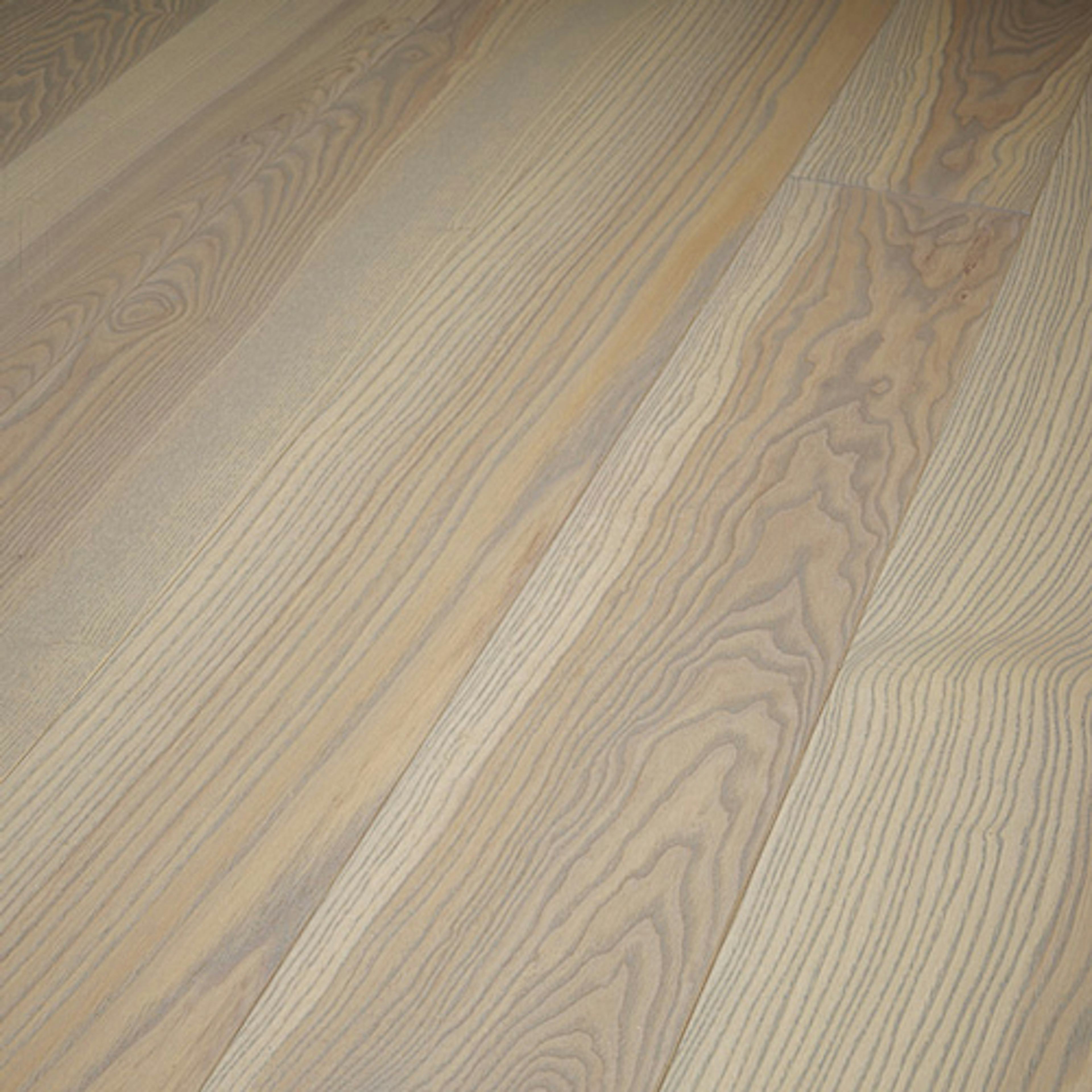 Massivt Trägolv NoblesseAsh Titan