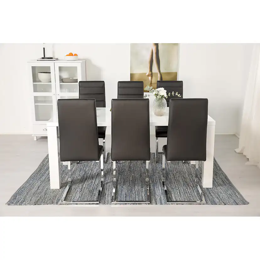 Matgrupp In Living Cibus med 6 Stol In Livingar