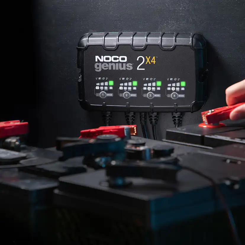 Batteriladdare Noco Genius 2x4 Till 6V och 12V 8000mA