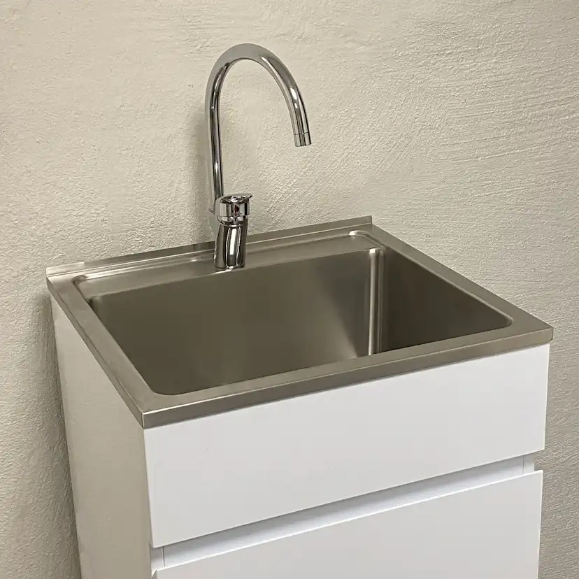 Tvättbänk Nordic Tech NTB 5 med Köksblandare Damixa Space