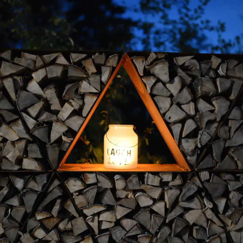 Vedförvaring Kirami Outstanding Triholdy Stål Multifunktionell Växtvägg