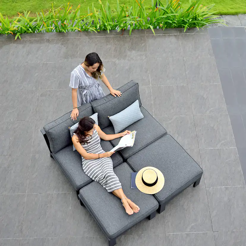 Loungefåtölj LifestyleGarden Palau med fotpall