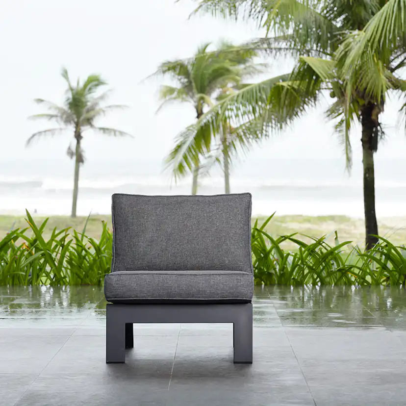 Loungefåtölj LifestyleGarden Palau med fotpall