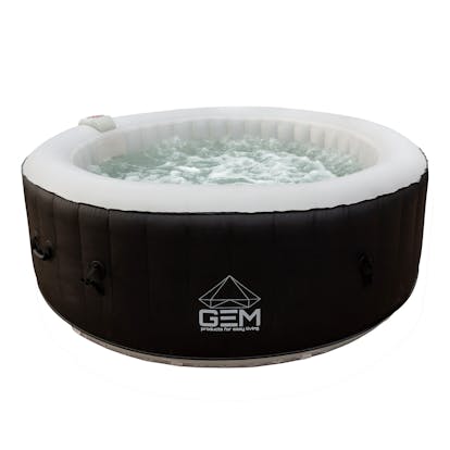 Uppblåsbart spa på vintern Uppblåsbart spa på vintern