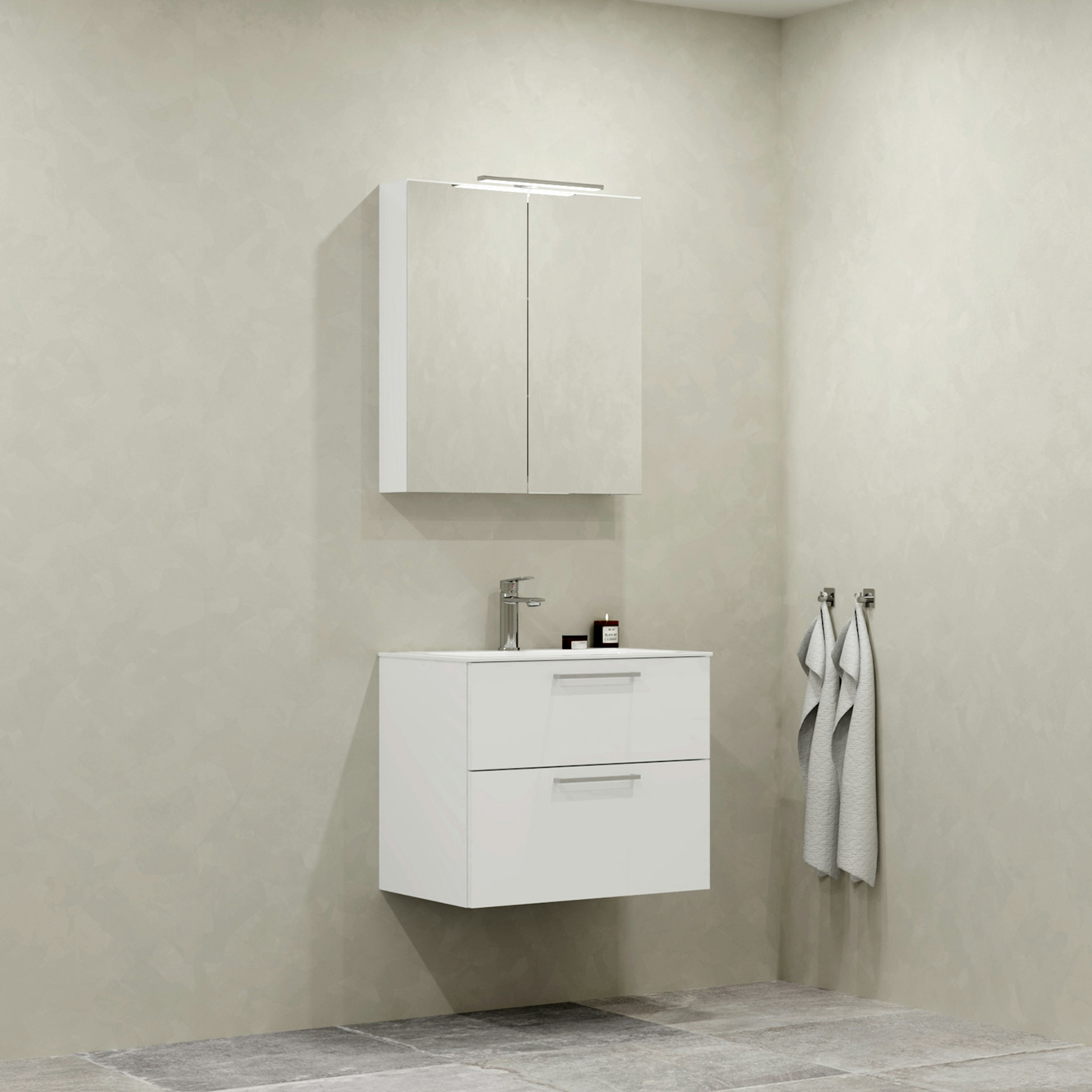 Möbelpaket Macro Design Crown Plain med Spegelskåp