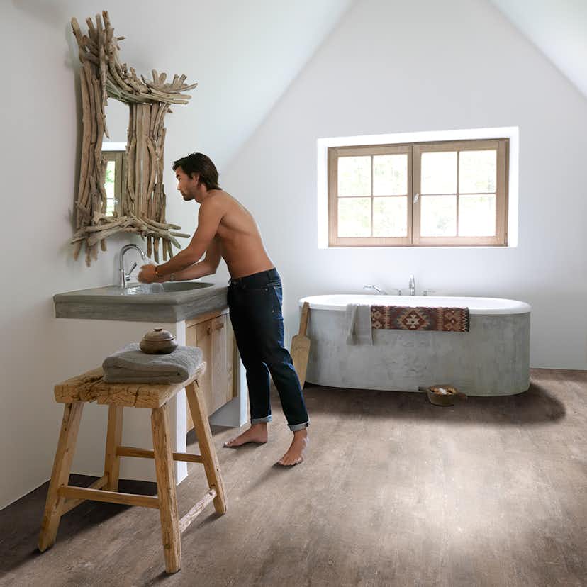 Plastmatta BerryAlloc Aqualine Zinc 679M