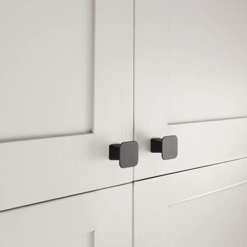 Knopp Beslag Design Prism