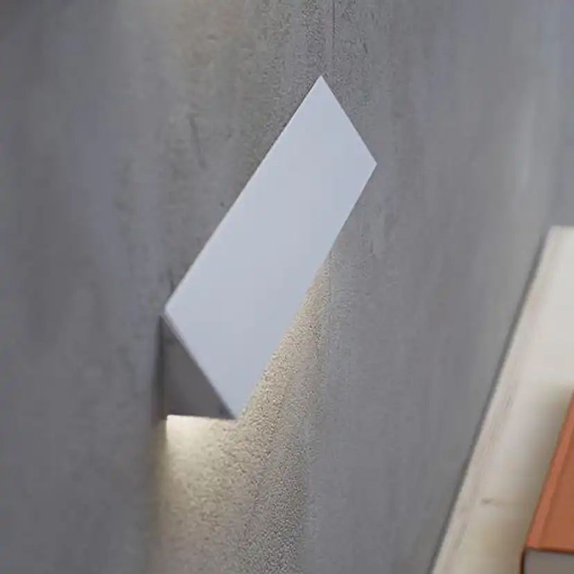 Profil Hide-a-lite Wedge