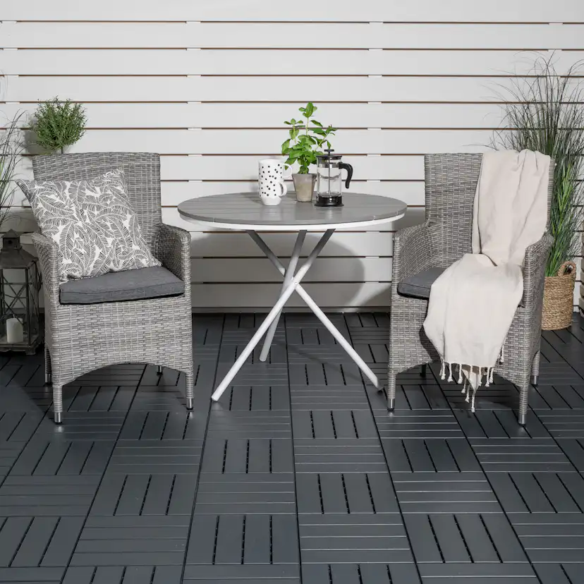 Cafégrupp Venture Home Parma med 2 Malin Trädgårdsstolar Utomhus