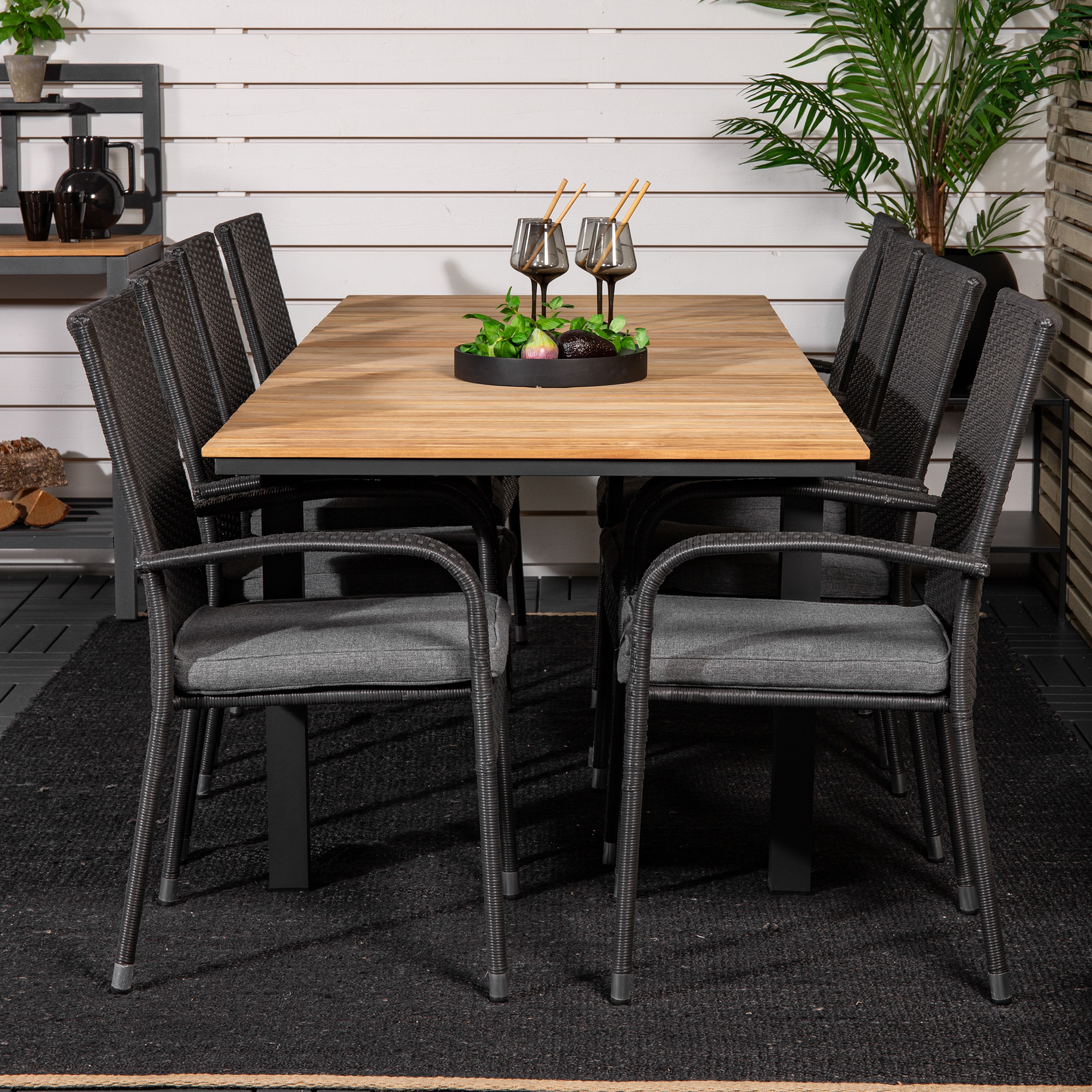 Matgrupp Utomhus Venture Home Meya 160/240 med 8 Asta Trädgårdsstolar