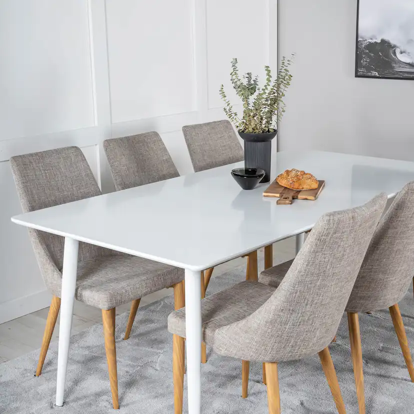 Matgrupp Venture Home Pobbie med 6 Laura Stolar Polyestertyg