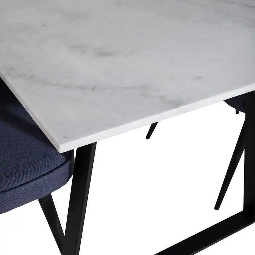 Matgrupp Venture Home Estelle 140 med 4 Vera Stolar PolyEstelletyg